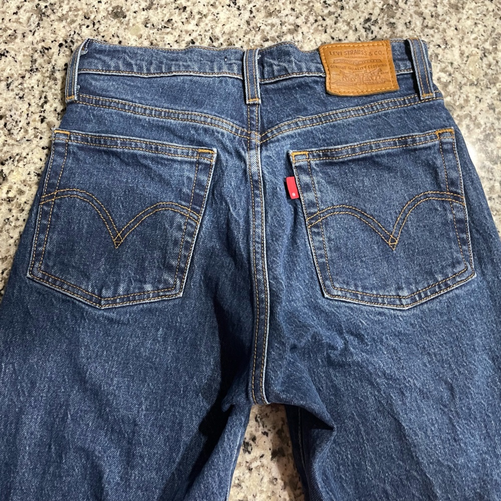 Levi - size - 25 - Wedgie - Straight - Jean - Woman